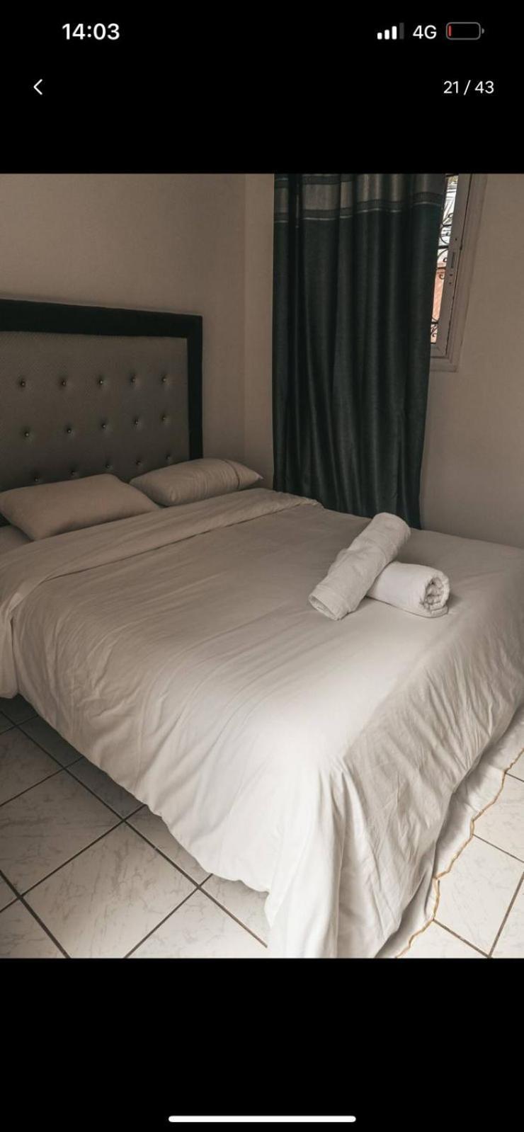 4 Bedroom House With Swimming Pool Vakantiehuis